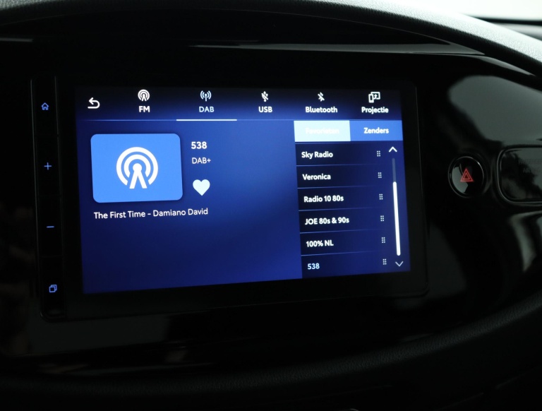 Toyota Aygo X - 1.0 VVT-i MT Pulse 8
