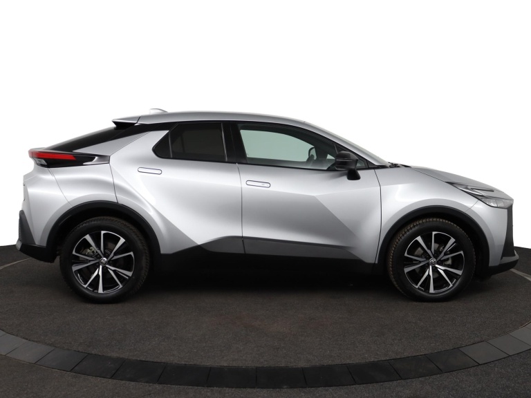 Toyota C-HR - 1.8 Hybrid 140 Dynamic 13
