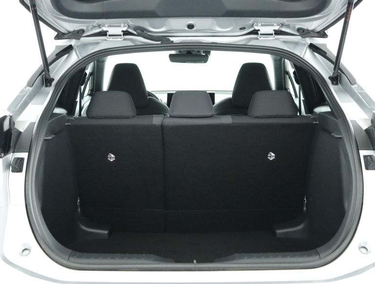 Toyota C-HR - 1.8 Hybrid 140 Dynamic 24