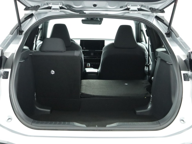 Toyota C-HR - 1.8 Hybrid 140 Dynamic