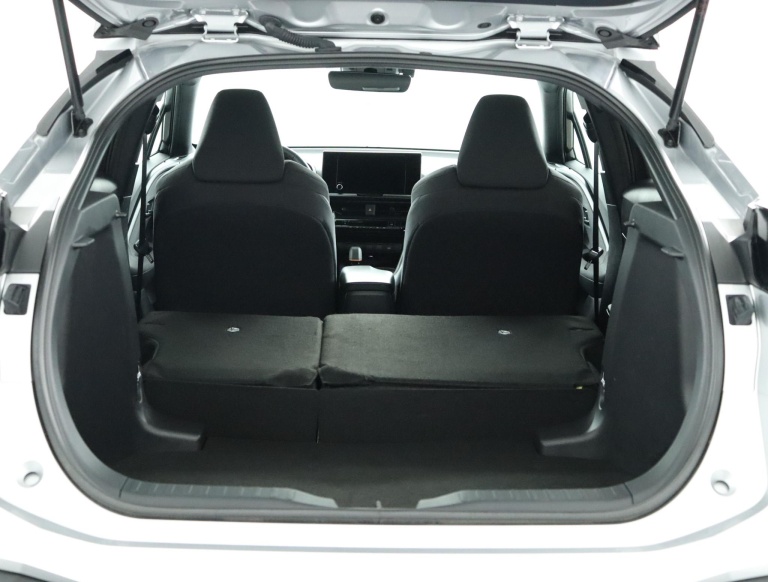 Toyota C-HR - 1.8 Hybrid 140 Dynamic 26