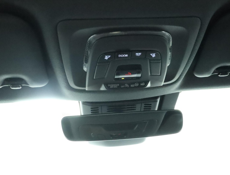 Toyota C-HR - 1.8 Hybrid 140 Dynamic 33