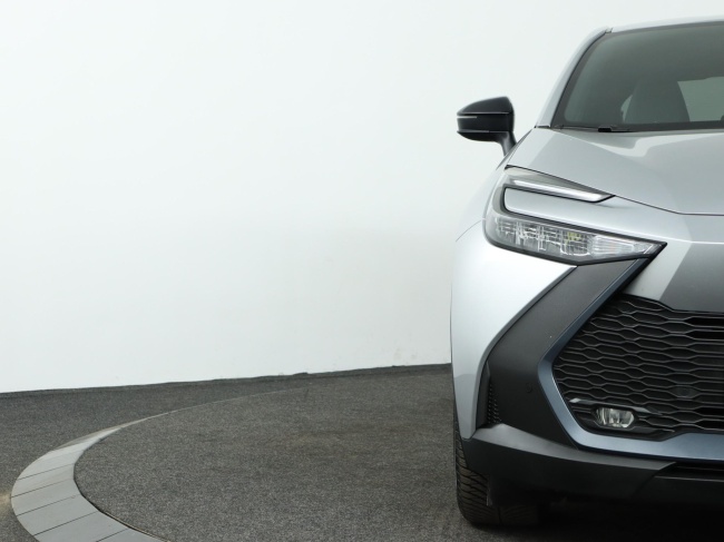 Toyota C-HR - 1.8 Hybrid 140 Dynamic