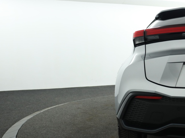 Toyota C-HR - 1.8 Hybrid 140 Dynamic