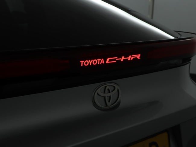 Toyota C-HR - 1.8 Hybrid 140 Dynamic