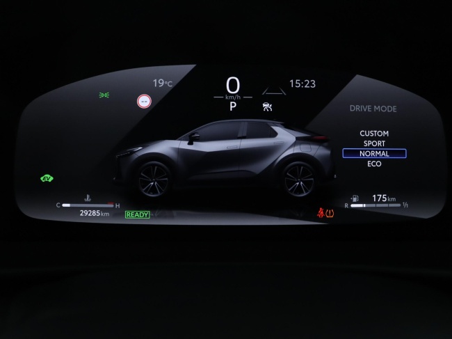 Toyota C-HR - 1.8 Hybrid 140 Dynamic