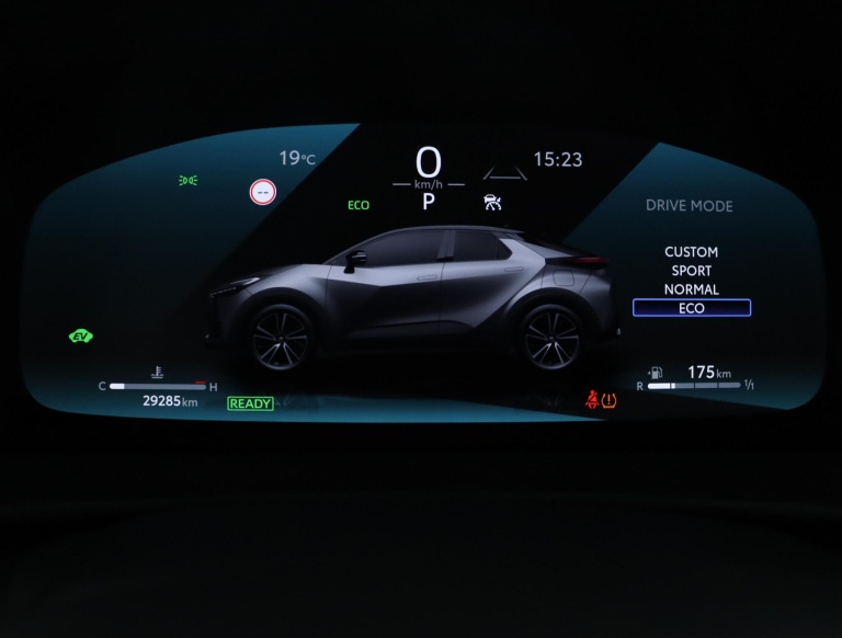 Toyota C-HR - 1.8 Hybrid 140 Dynamic 55