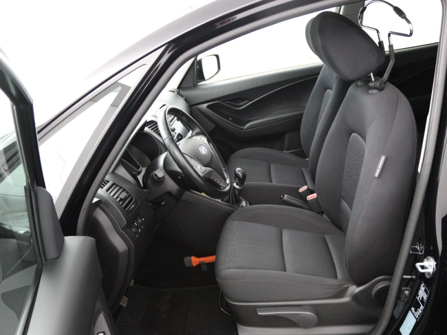 Hyundai ix20 - 1.4i Go!