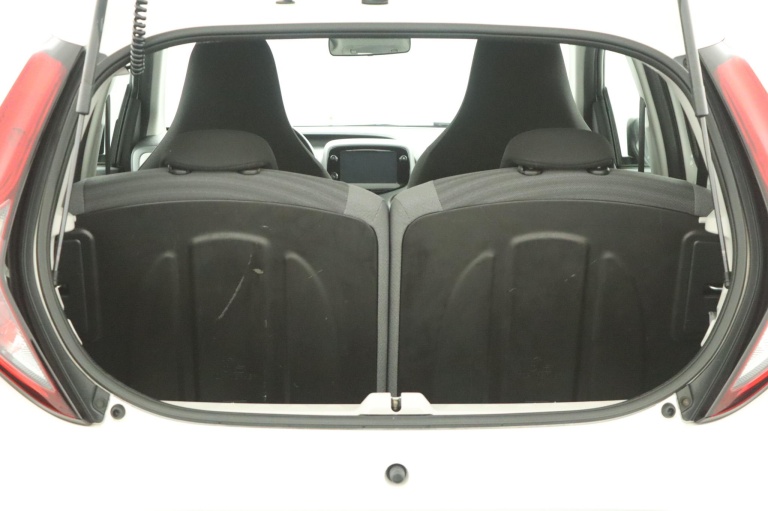 Toyota Aygo - 1.0 VVT-i x-play 24