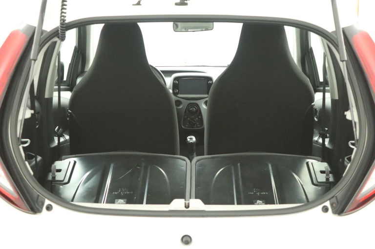 Toyota Aygo - 1.0 VVT-i x-play 26