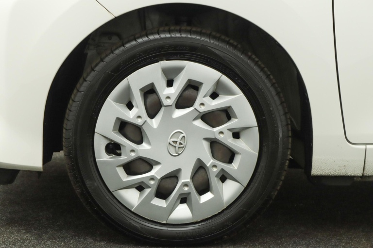 Toyota Aygo - 1.0 VVT-i x-play 36