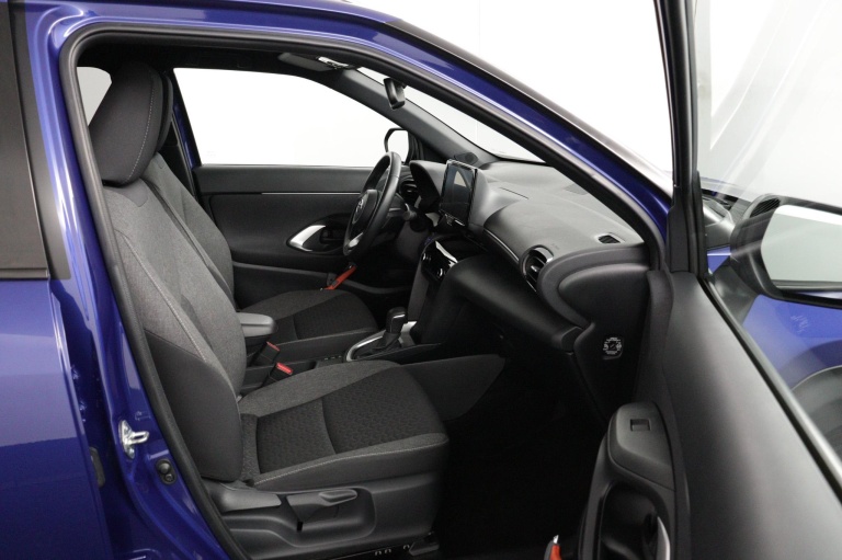 Toyota Yaris Cross - 1.5 Hybrid Dynamic 21