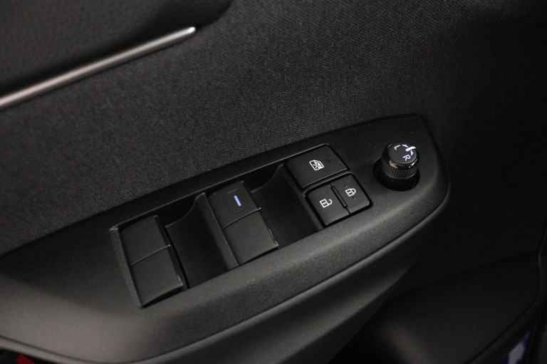 Toyota Yaris Cross - 1.5 Hybrid Dynamic 29