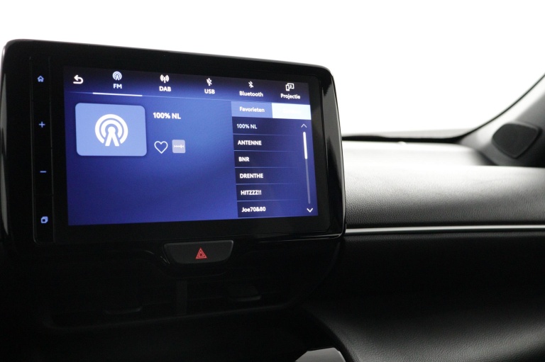 Toyota Yaris Cross - 1.5 Hybrid Dynamic 8