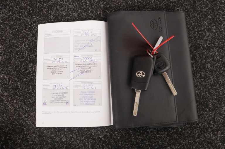 Toyota Yaris - 1.0 VVT-i Energy 11