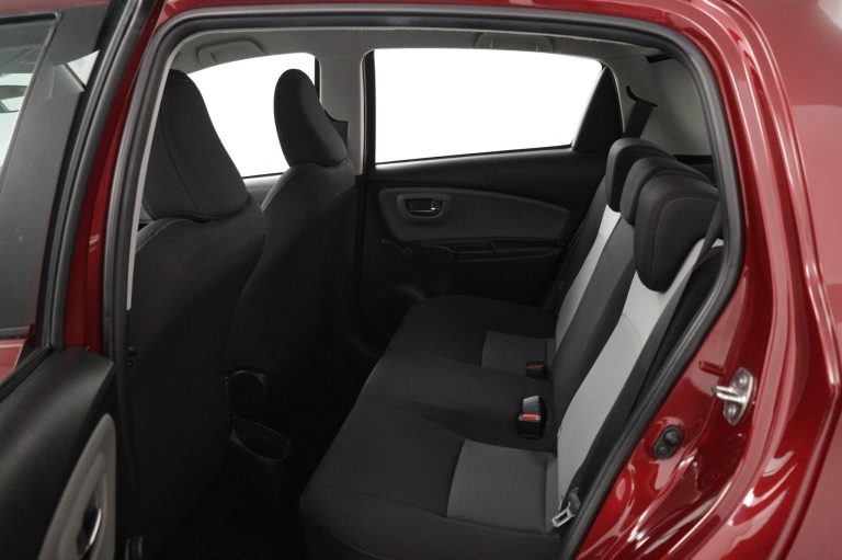 Toyota Yaris - 1.0 VVT-i Energy 18