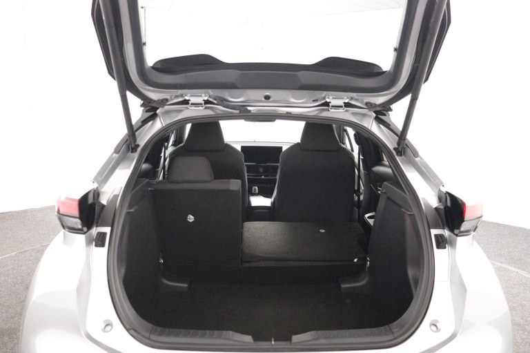 Toyota C-HR - 1.8 Hybrid 140 First Edition 23