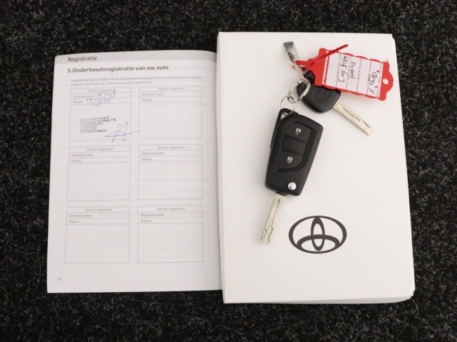 Toyota Aygo X - 1.0 VVT-i MT Play