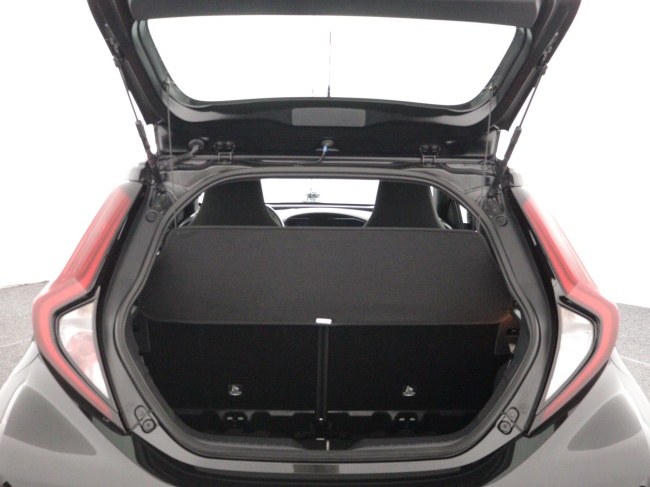 Toyota Aygo X - 1.0 VVT-i MT Play