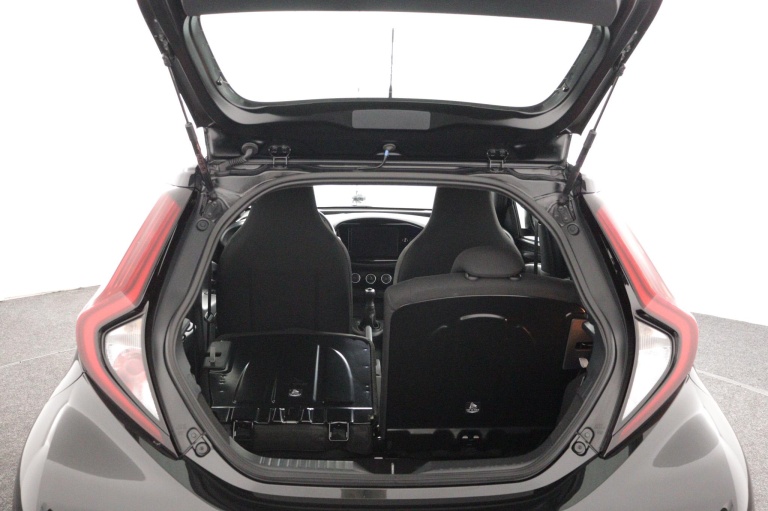 Toyota Aygo X - 1.0 VVT-i MT Play 25