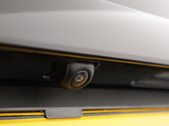 Toyota Aygo X - 1.0 VVT-i MT Play