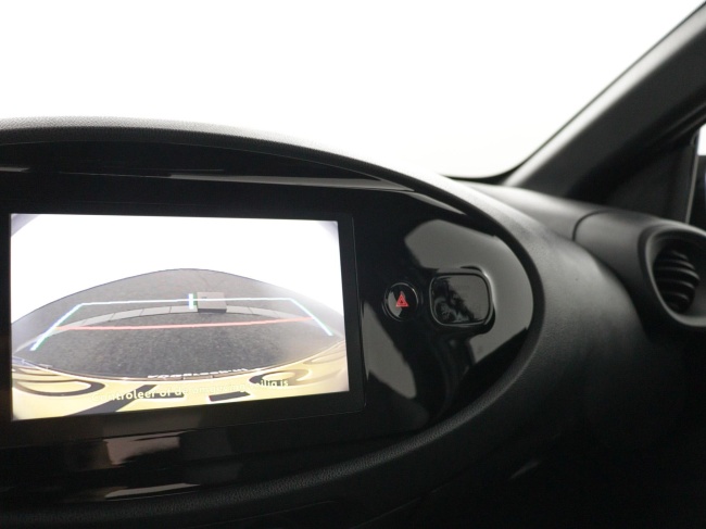 Toyota Aygo X - 1.0 VVT-i MT Play