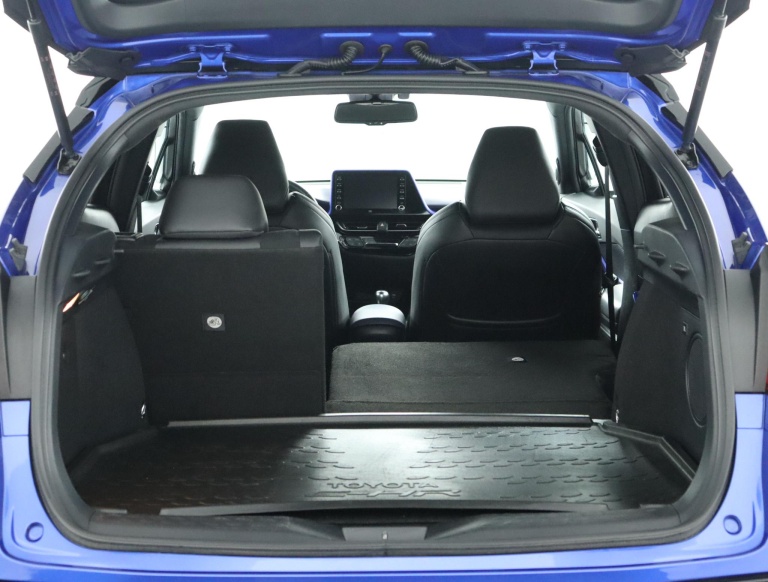 Toyota C-HR - 2.0 Hybrid Bi-Tone 25