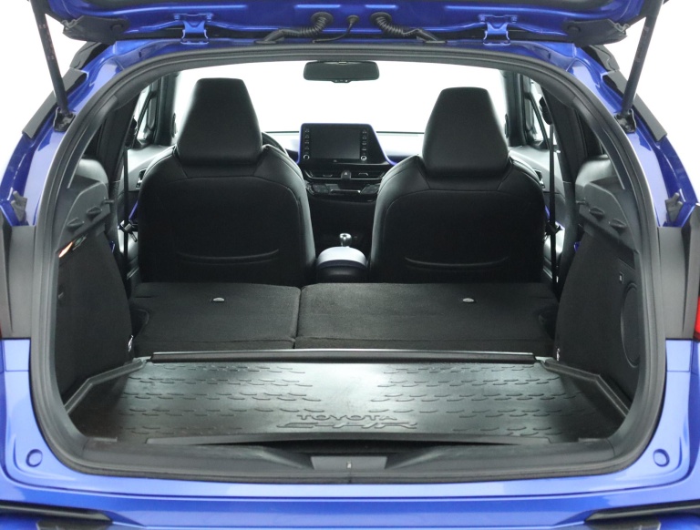 Toyota C-HR - 2.0 Hybrid Bi-Tone 26