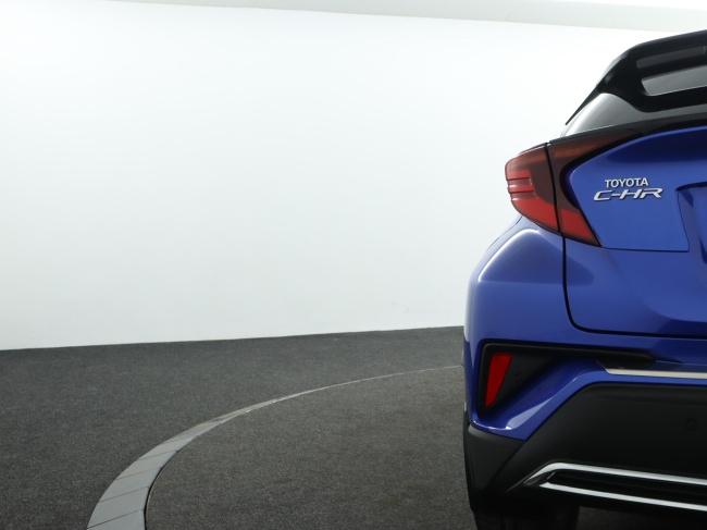 Toyota C-HR - 2.0 Hybrid Bi-Tone