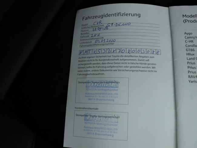 Toyota C-HR - 2.0 Hybrid Bi-Tone