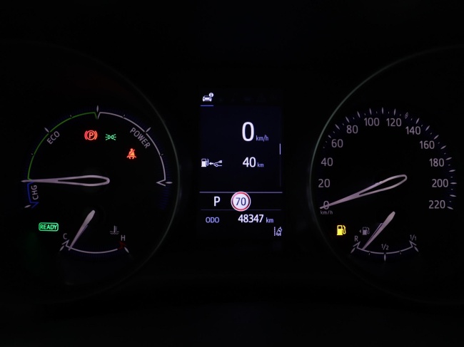 Toyota C-HR - 2.0 Hybrid Bi-Tone