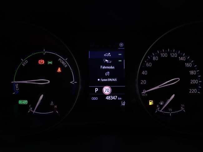 Toyota C-HR - 2.0 Hybrid Bi-Tone