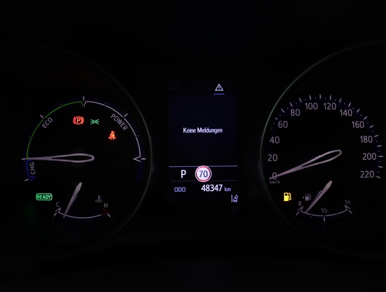 Toyota C-HR - 2.0 Hybrid Bi-Tone 52