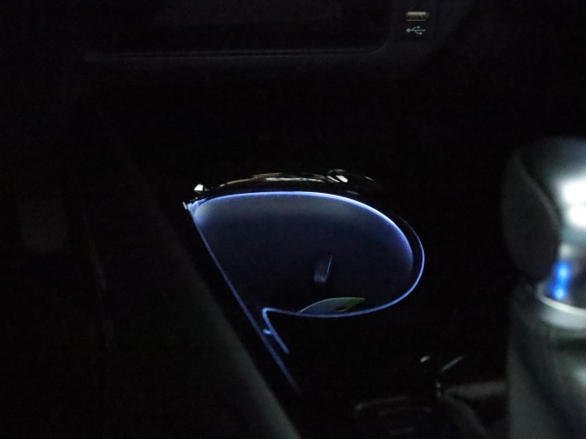 Toyota C-HR - 2.0 Hybrid Bi-Tone