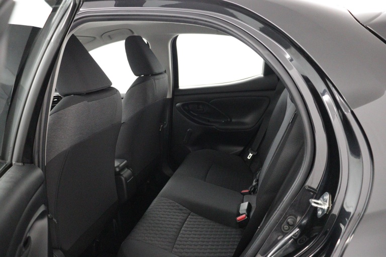 Toyota Yaris - 1.5 Hybrid Active 18