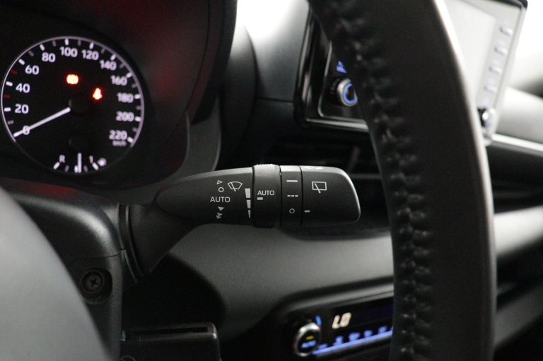 Toyota Yaris - 1.5 Hybrid Active 30