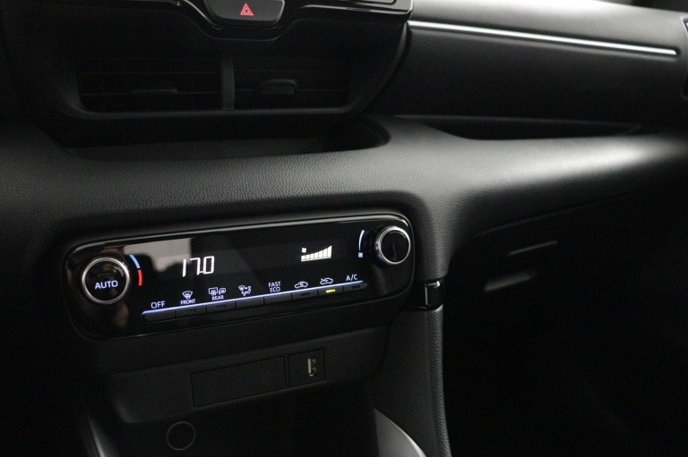 Toyota Yaris - 1.5 Hybrid Active 7