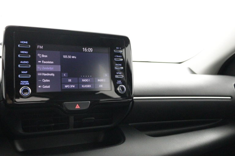 Toyota Yaris - 1.5 Hybrid Active 8