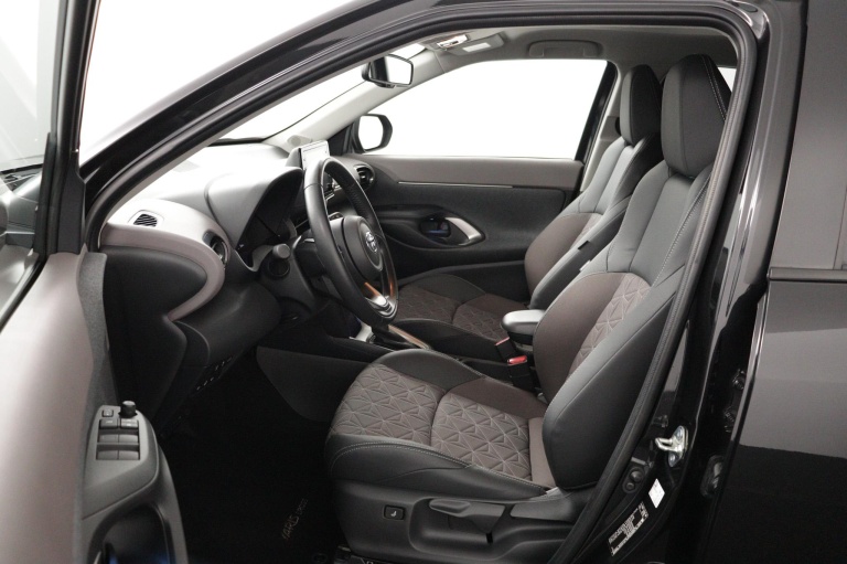 Toyota Yaris Cross - 1.5 Hybrid Executive Limited 17