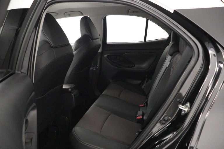 Toyota Yaris Cross - 1.5 Hybrid Executive Limited 18