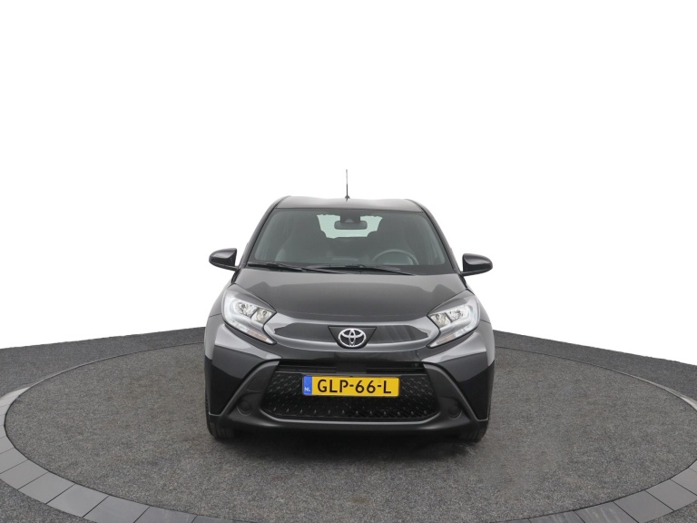 Toyota Aygo X - 1.0 VVT-i MT Play 16