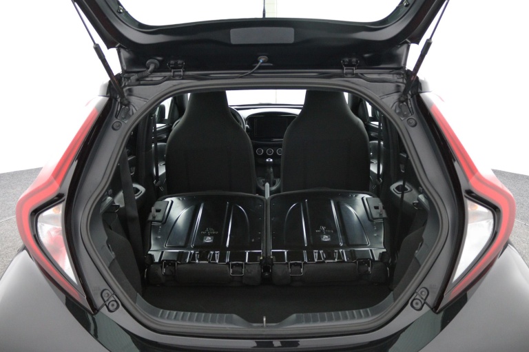 Toyota Aygo X - 1.0 VVT-i MT Play 24