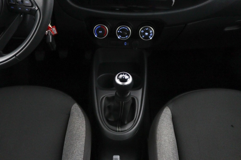 Toyota Aygo X - 1.0 VVT-i MT Play 25