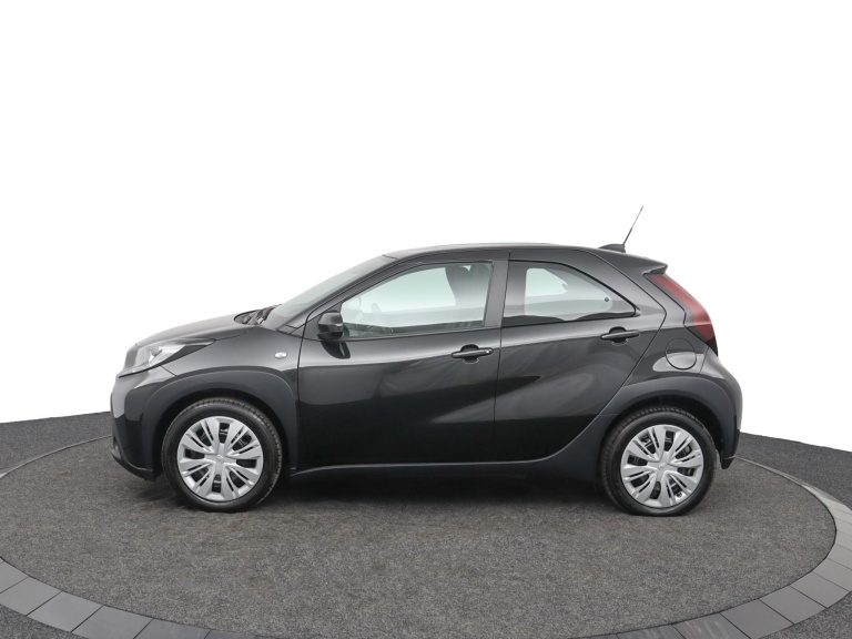 Toyota Aygo X - 1.0 VVT-i MT Play 3