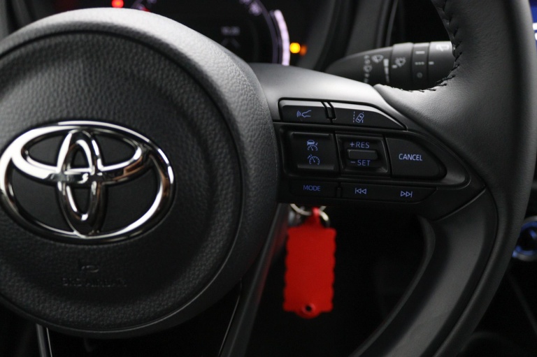 Toyota Aygo X - 1.0 VVT-i MT Play 37