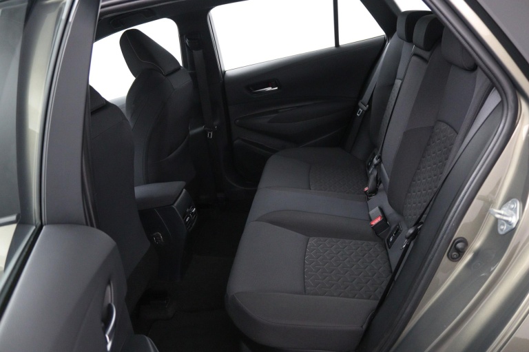 Toyota Corolla Touring Sports - 1.8 Hybrid 18