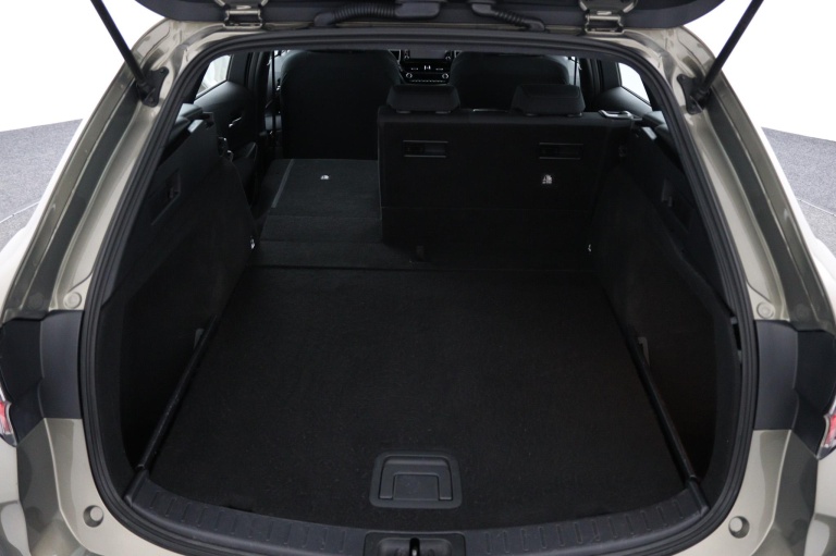 Toyota Corolla Touring Sports - 1.8 Hybrid 25