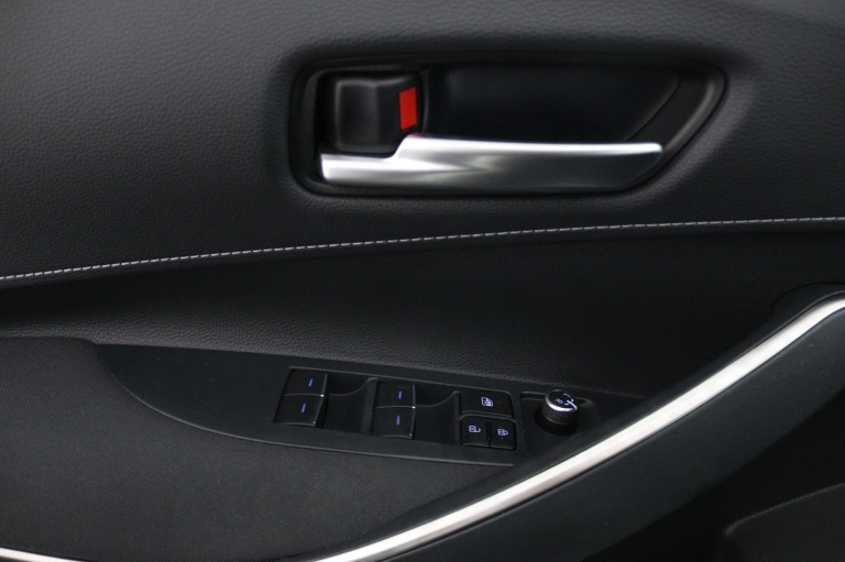 Toyota Corolla Touring Sports - 1.8 Hybrid 27