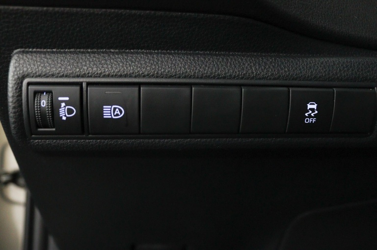Toyota Corolla Touring Sports - 1.8 Hybrid 28