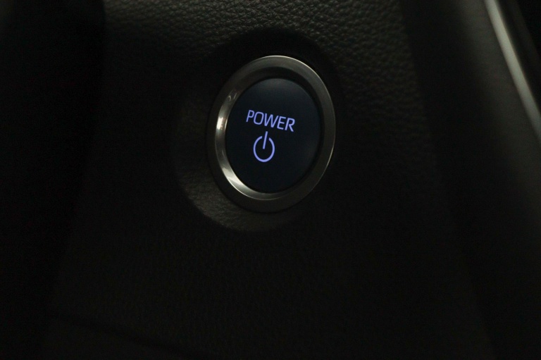 Toyota Corolla Touring Sports - 1.8 Hybrid 44